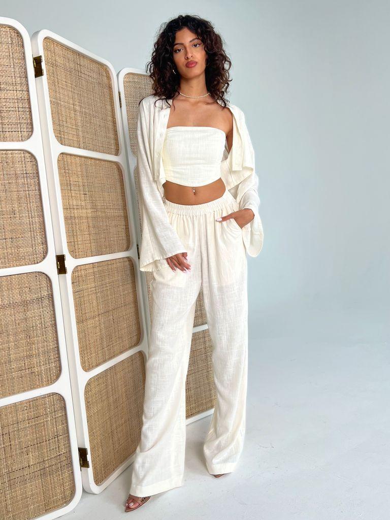 The Capsule Set